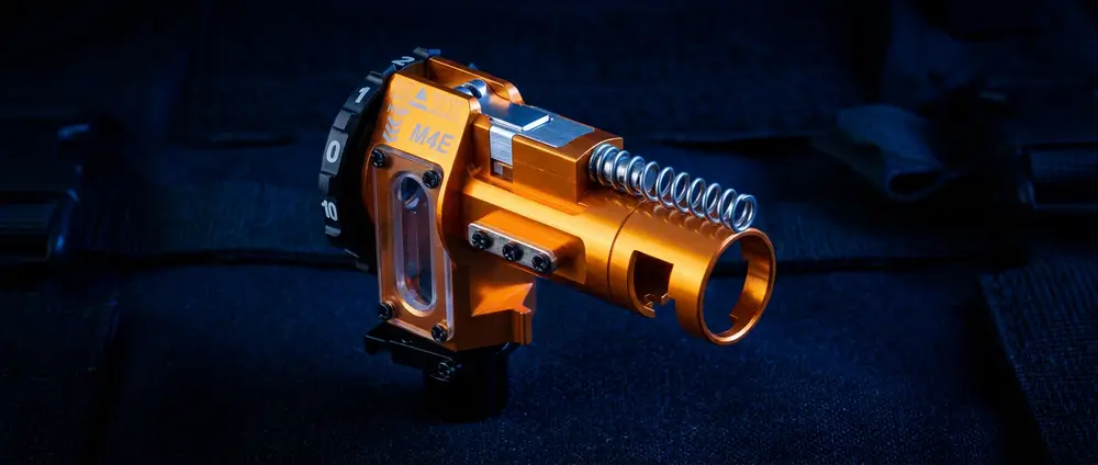 Jak działa hop-up w replice ASG – efekt Magnusa, gumka bucking i komory CNC Maxx Model